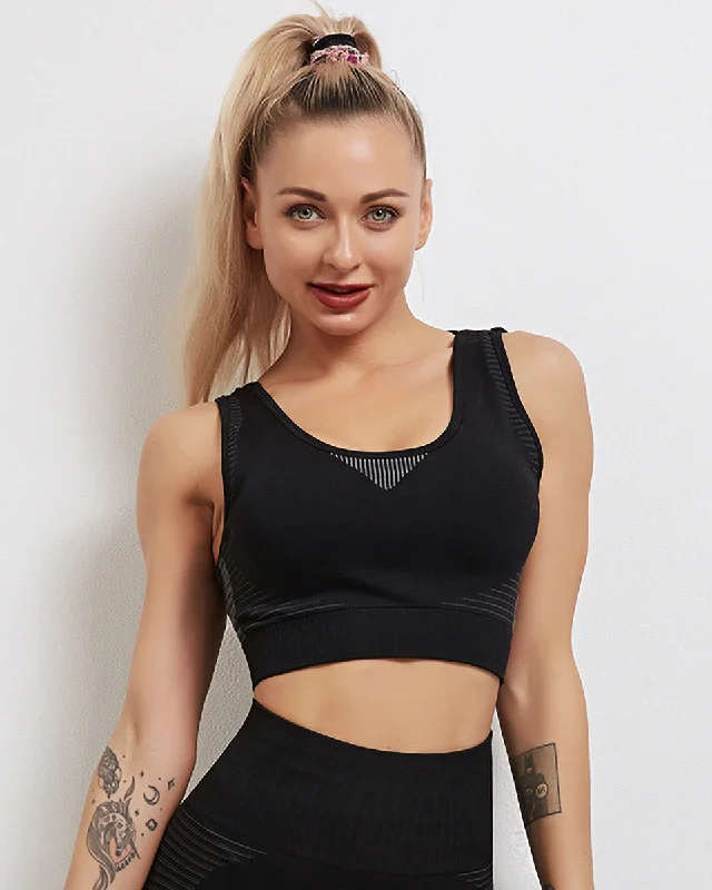 Sports bra with snug fit -Tribeca Seamless Sports Bra - Black