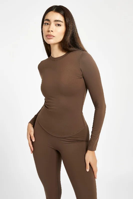 Sports top with plush collar -Base Sculpting Long Sleeve Top - Truffle