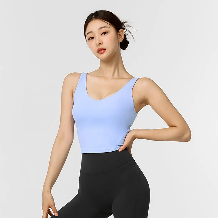 Sports top with braid fit -Black Label Signature V-neck Crop Top