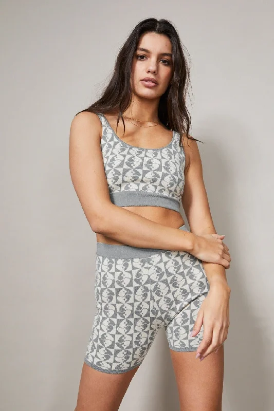 Sports top with snowy runs -Jacquard Crop Top